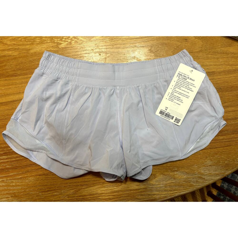 NWT Lululemon Hotty Hot LR Short 2.5" Lined SRNB Sz 10
